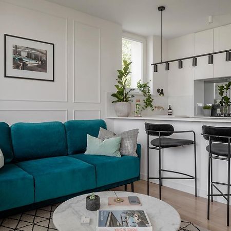 Stylowy Apartament Przy Metrze Warschau Buitenkant foto