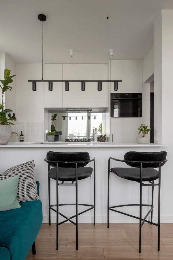 Stylowy Apartament Przy Metrze Warschau Buitenkant foto