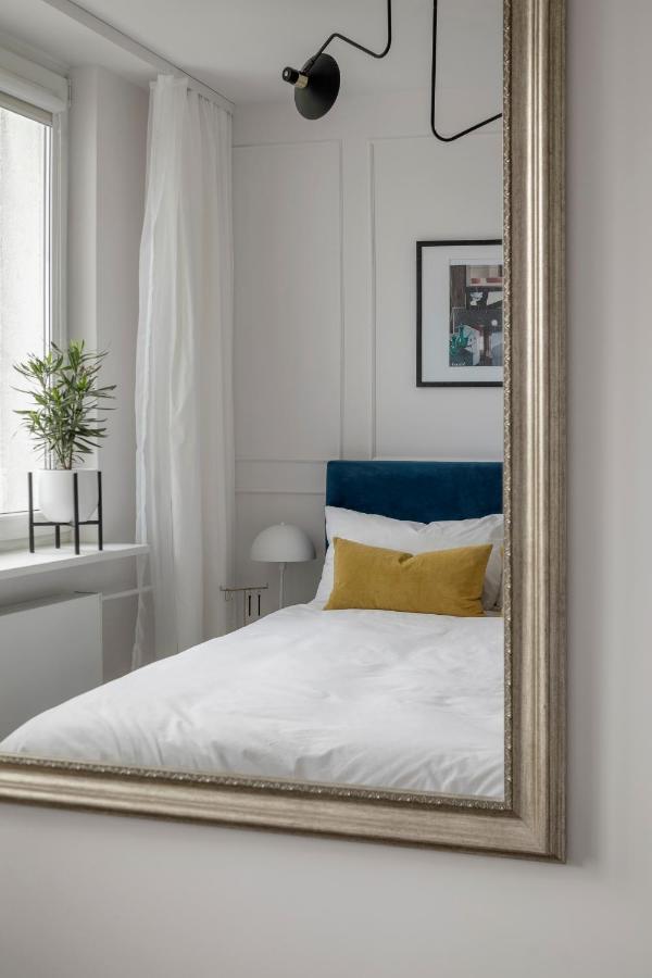Stylowy Apartament Przy Metrze Warschau Buitenkant foto