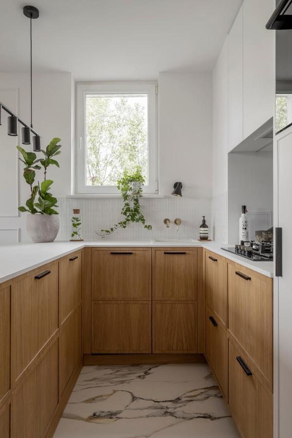 Stylowy Apartament Przy Metrze Warschau Buitenkant foto